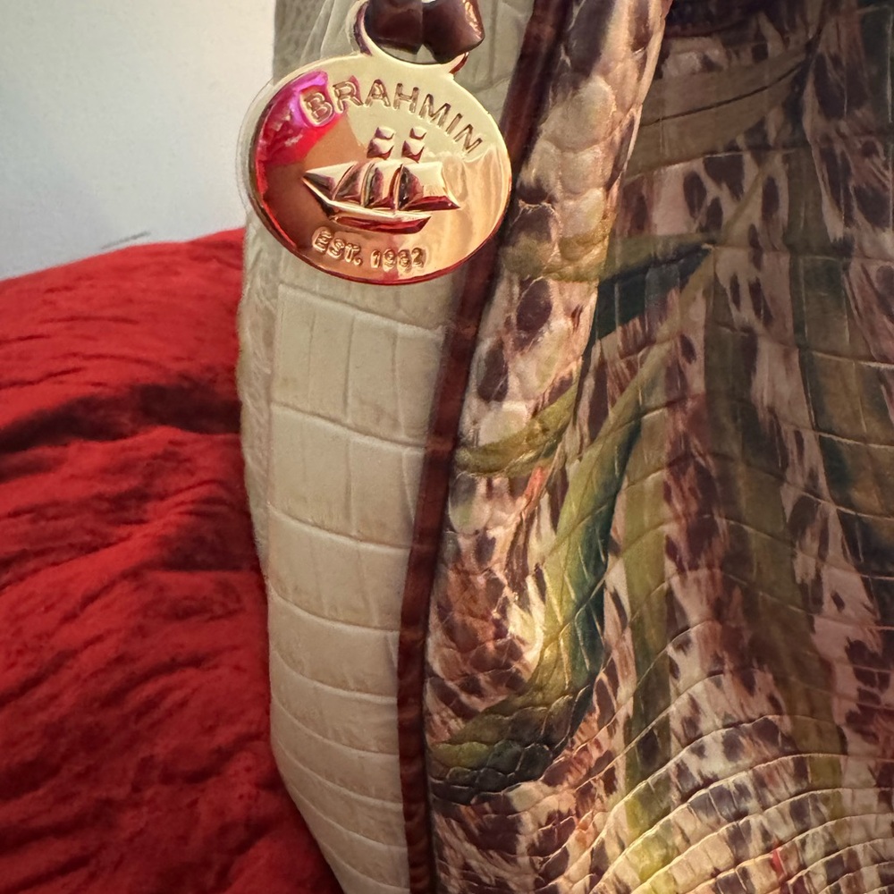 Brahmin Celia Waveson Shoulder Bag - Picture 6 of 7